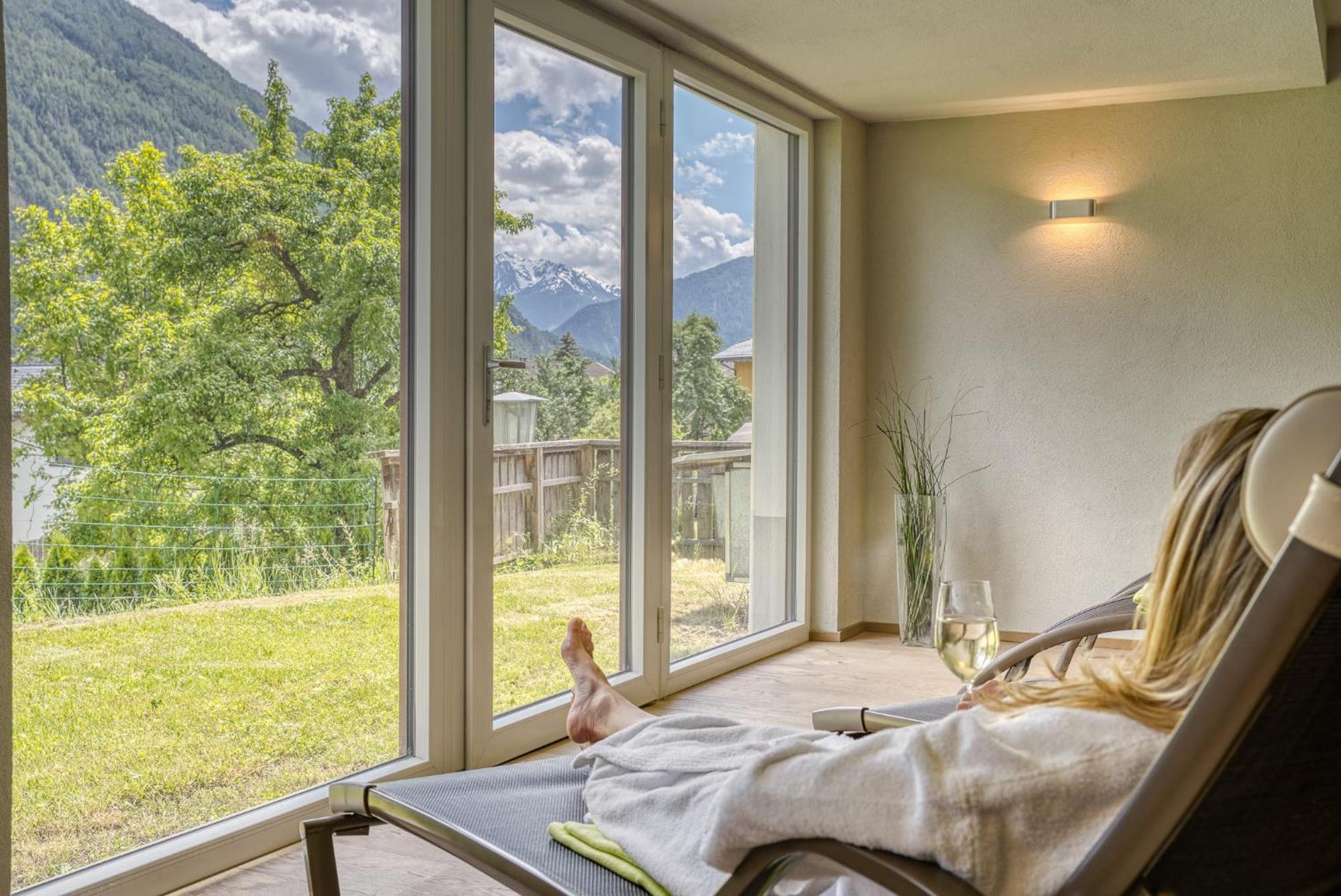 Hotel Zum Lamm タルレンツ エクステリア 写真
