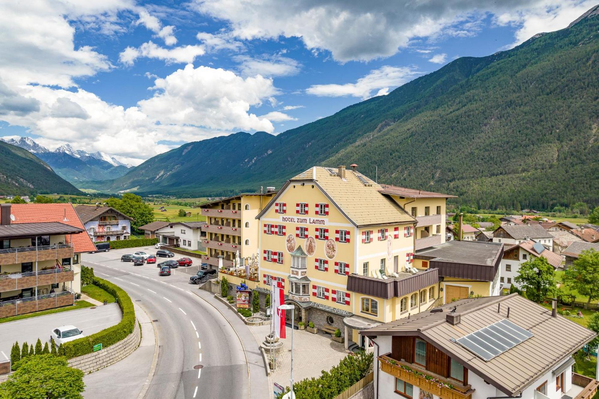 Hotel Zum Lamm タルレンツ エクステリア 写真