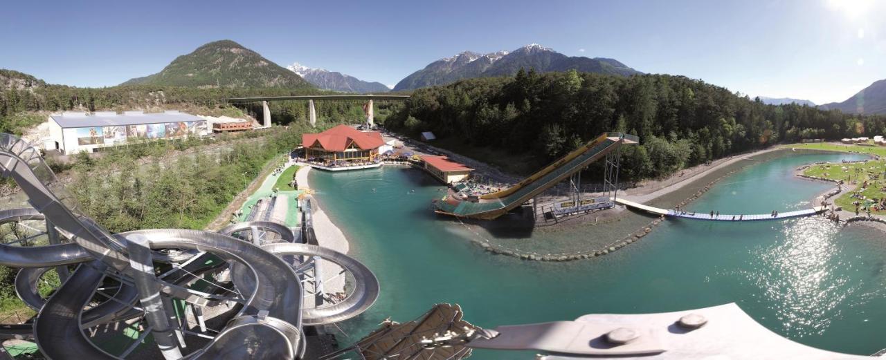 Hotel Zum Lamm タルレンツ エクステリア 写真